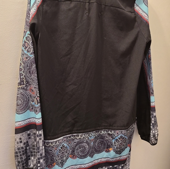 Spring blouse - Picture 6 of 7